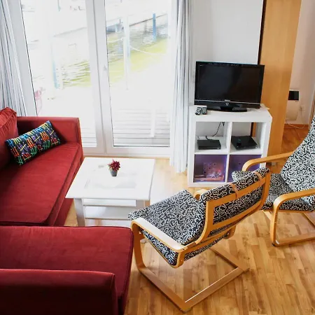 بيت للعطل Floating - 