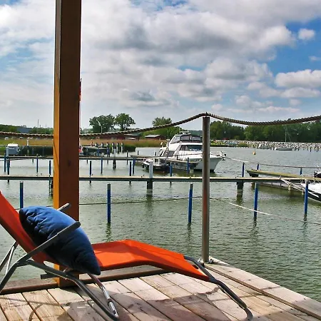 Floating - Schwimmende - Haus 5 Ferienhaus *